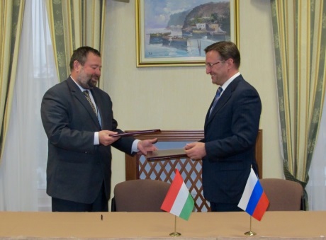 Russia Hungary regulators - 460 Russia Hungary regulators - 460